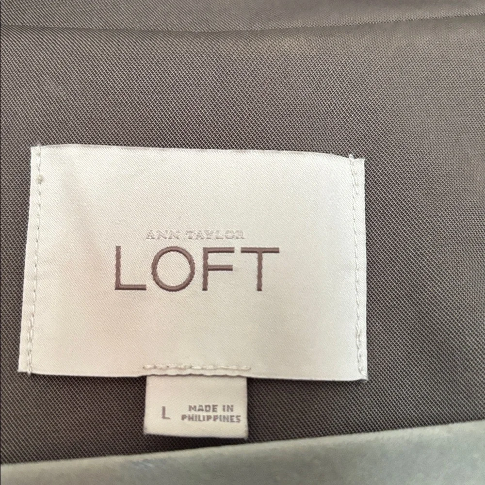 Loft Jacket - Picture 2 of 5